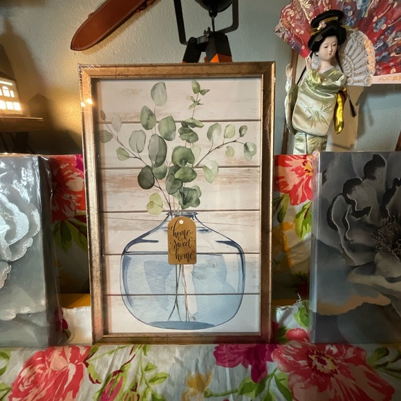 Home Decor - Picture 3 of 3